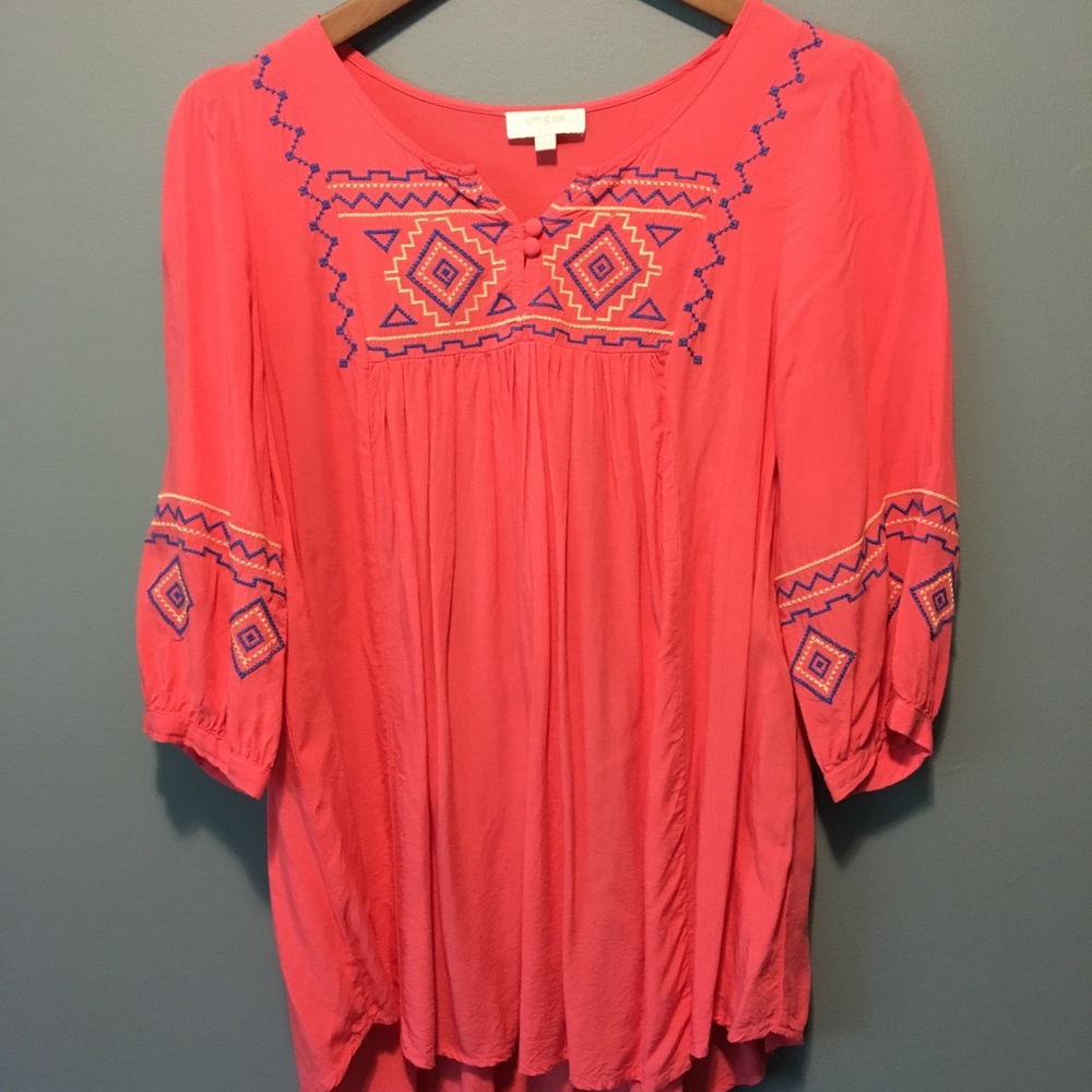 Umgee Coral Embroidered Tunic